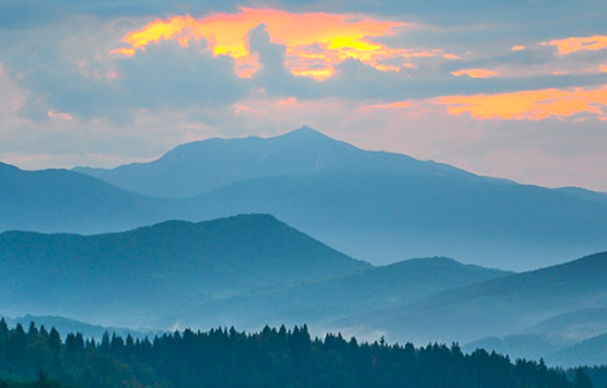 Wyoming mountains and sky